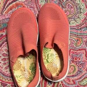 Spenco Women's Orange Knit Athletic Shoes